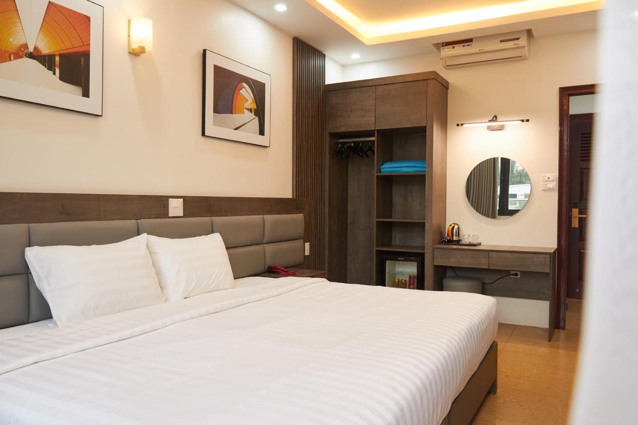 Van Nam Hotel Ha Long Eksteriør billede