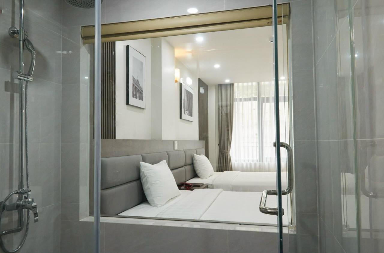 Van Nam Hotel Ha Long Eksteriør billede