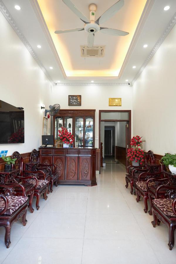Van Nam Hotel Ha Long Eksteriør billede